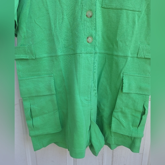 NWT The Greii brand green romper size large - Picture 4 of 8